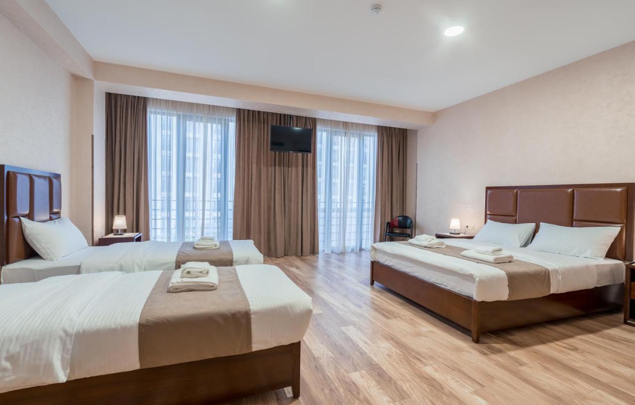 Aura Hotel Tbilisi Eksteriør billede