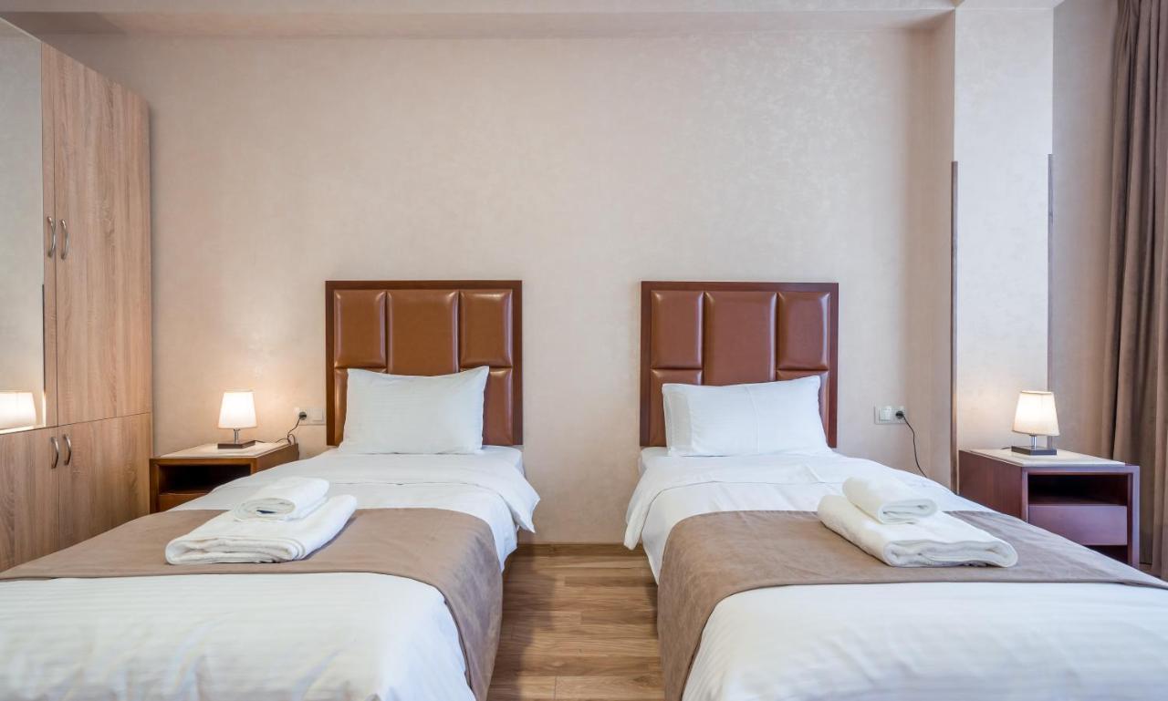 Aura Hotel Tbilisi Eksteriør billede