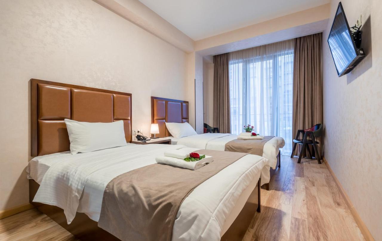 Aura Hotel Tbilisi Eksteriør billede