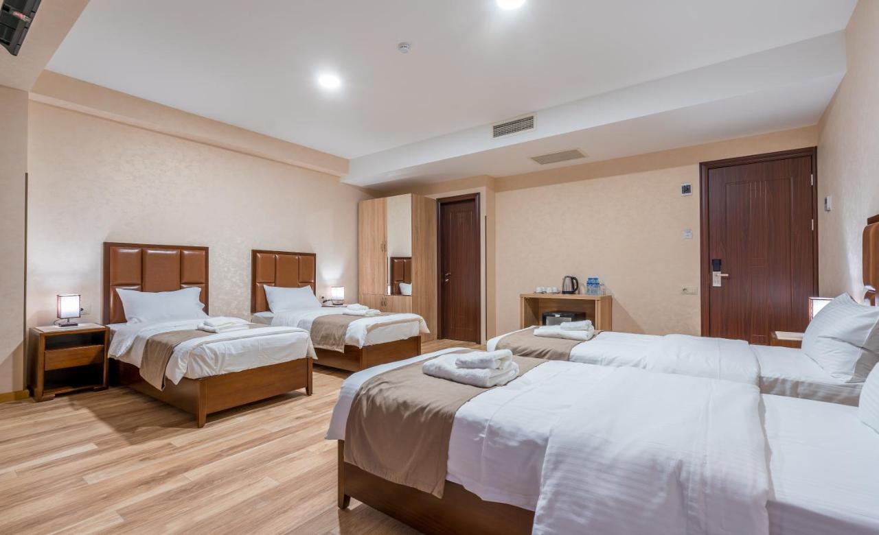 Aura Hotel Tbilisi Eksteriør billede